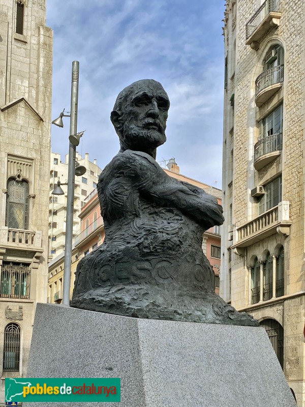 Barcelona - Monument a Cambó