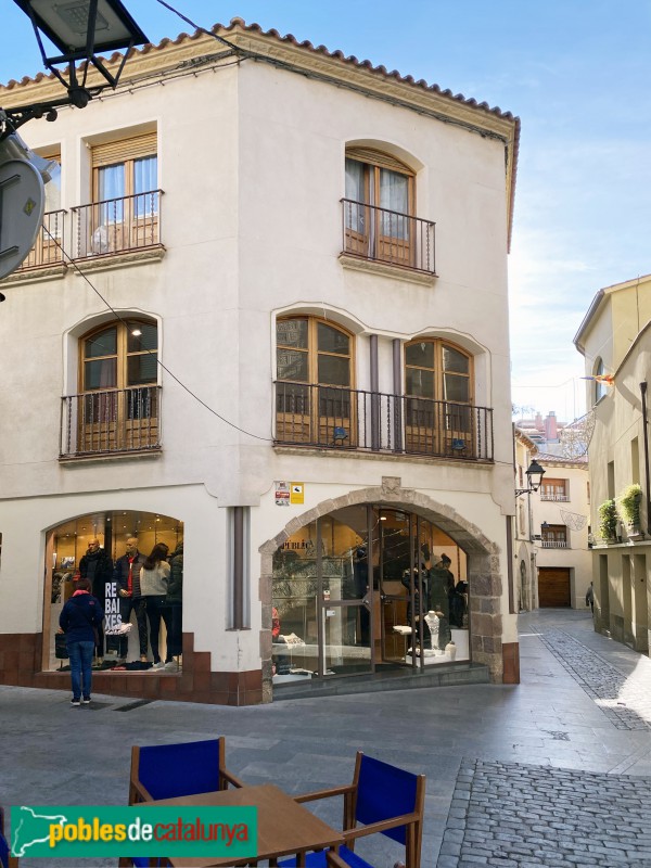 Caldes de Montbui - Portal del carrer del Forn, 19