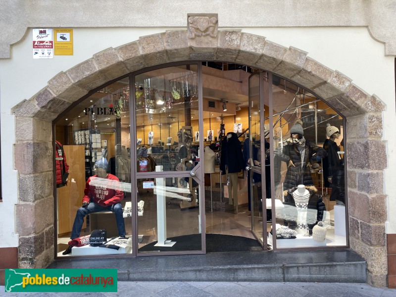 Caldes de Montbui - Portal del carrer del Forn, 19