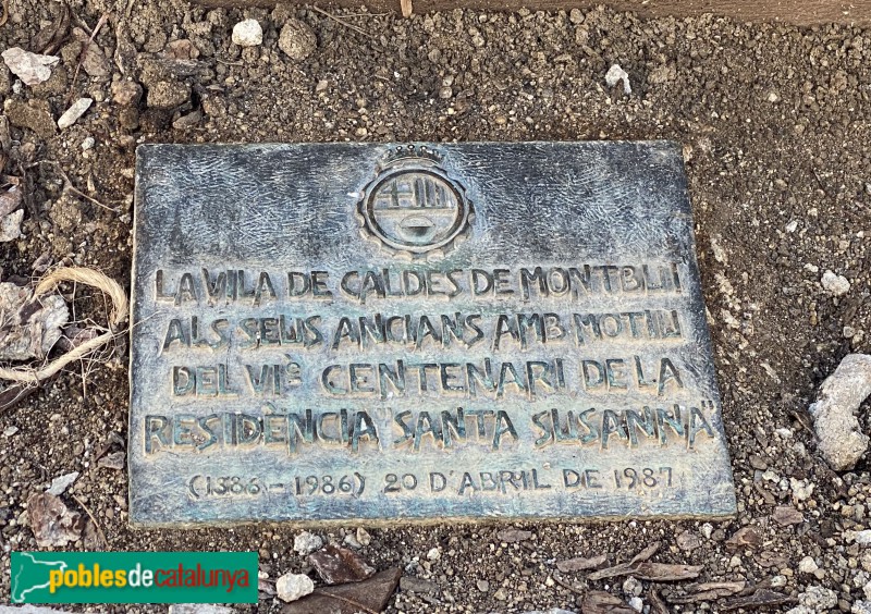 Caldes de Montbui - Monument a la gent gran