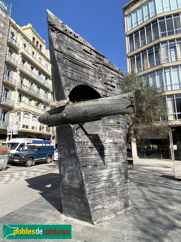 Barcelona - Monument a Monturiol