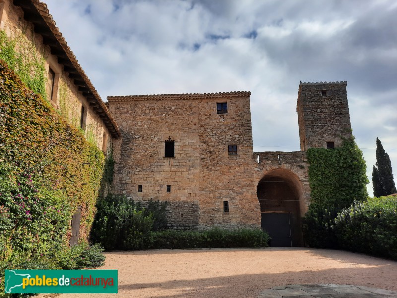 Peratallada - Castell (Foto: Ferran Artigas, 2022) Peratallada - Castell