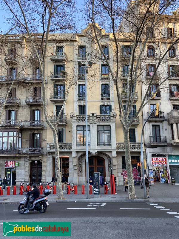 Barcelona - Plaça Tetuán, 9