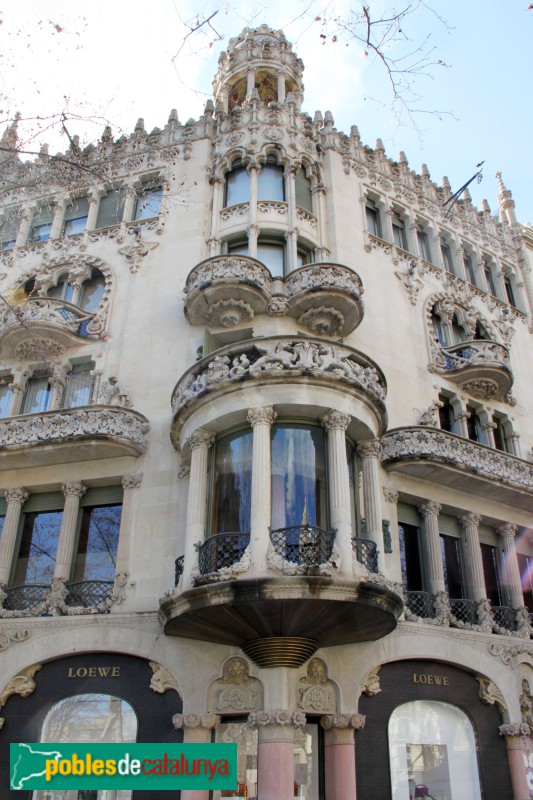 Barcelona - Passeig de Gràcia, 35 (Casa Lleó Morera)