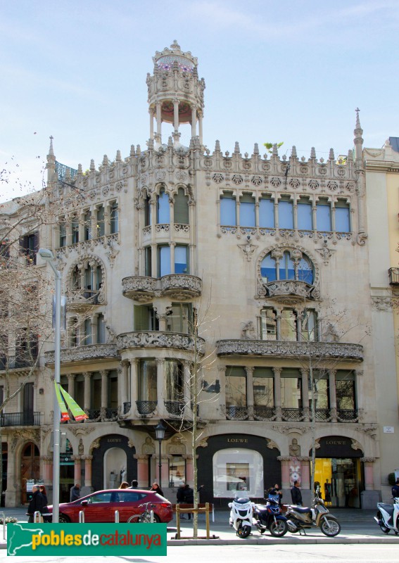 Barcelona - Passeig de Gràcia, 35 (Casa Lleó Morera)