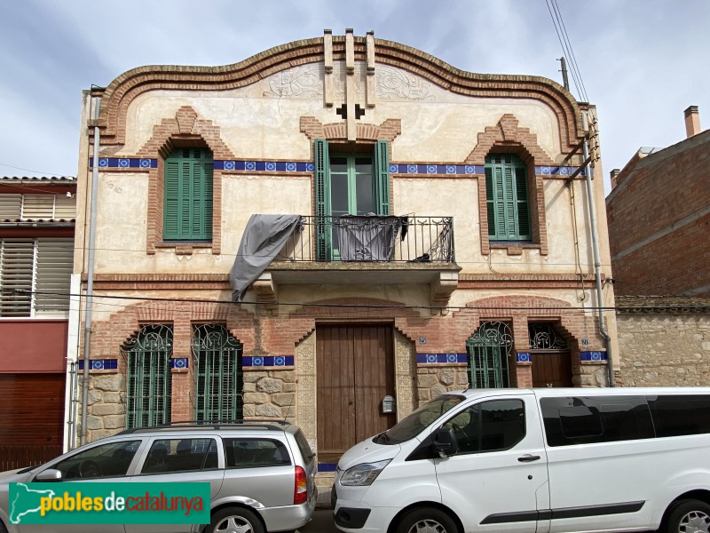 Casa Esteve Font