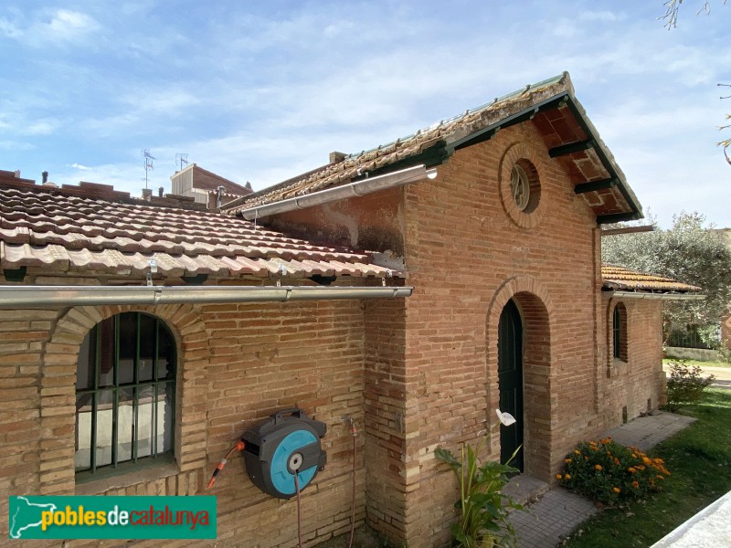 La Garriga - Passeig Til·lers, 24. Edifici del jardí