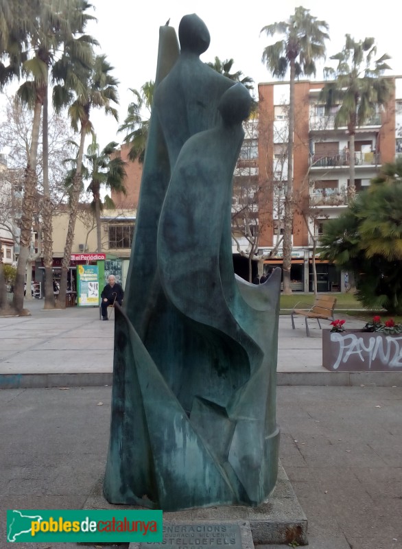 Castelldefels - Escultura <i>Generacions</i>