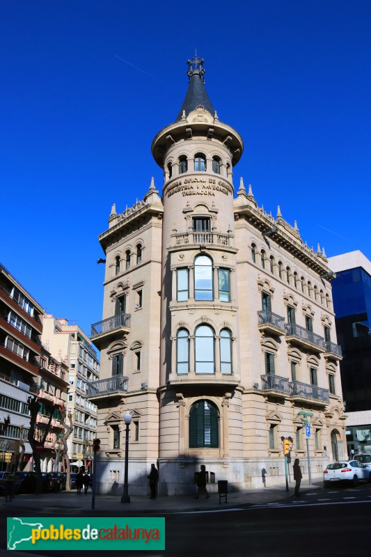 Casa de la Punxa (Cambra de Comerç)