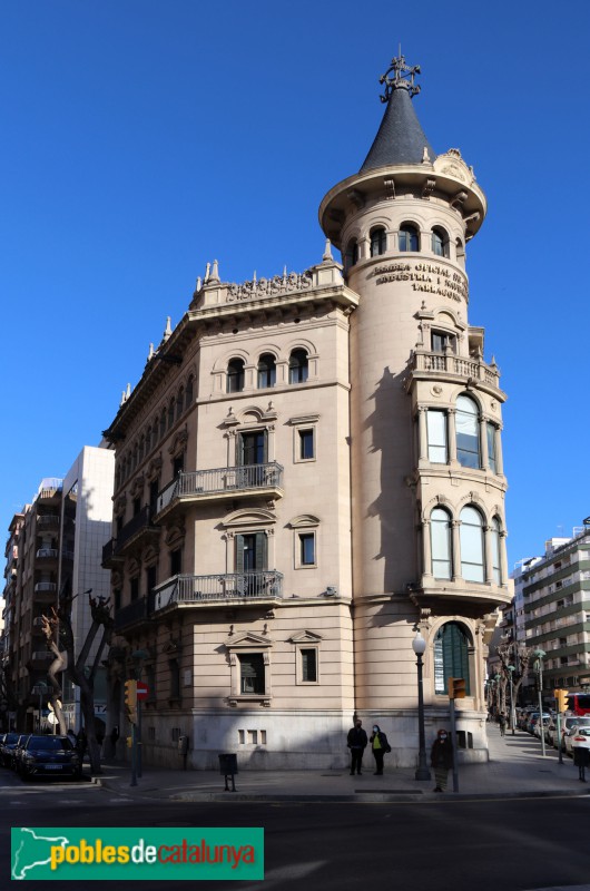 Casa de la Punxa (Cambra de Comerç)