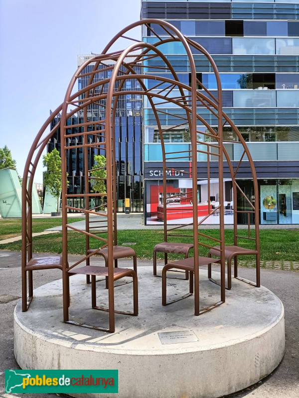 L'Hospitalet de Llobregat - Escultura <i>Bridges</i>