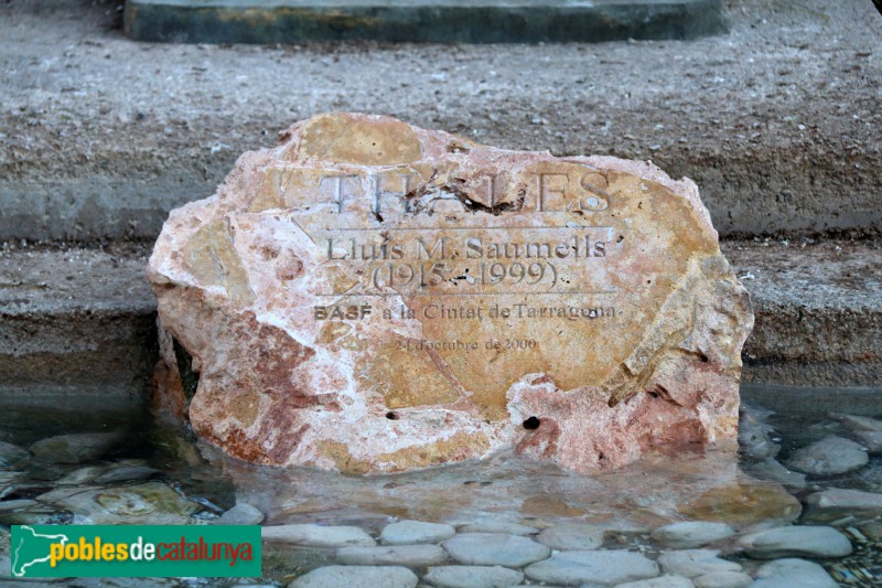 Tarragona - Monument a Tales de Milet