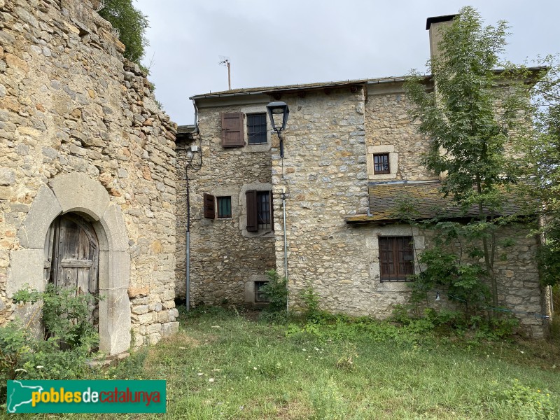 Sansor - Can Dominguet i l'església de Sant Miquel