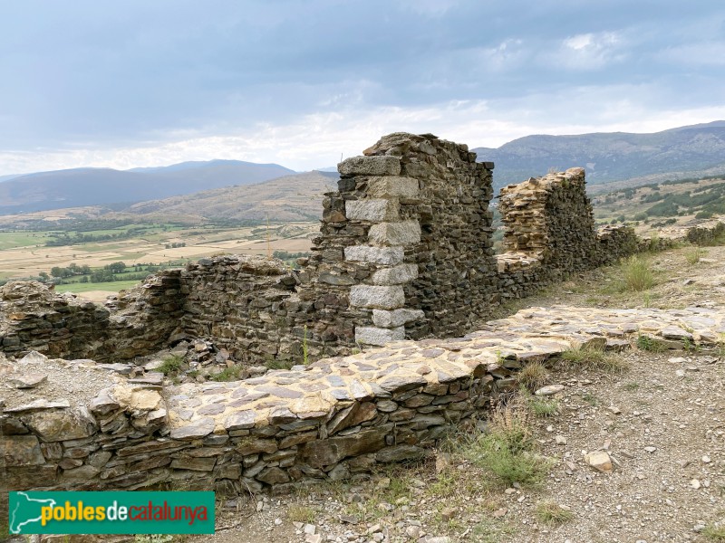 Llívia - Muralles del castell