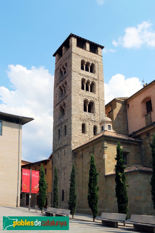 Vic - Catedral. Campanar romànic