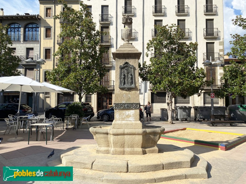 Vic - Font de la plaça dels Màrtirs