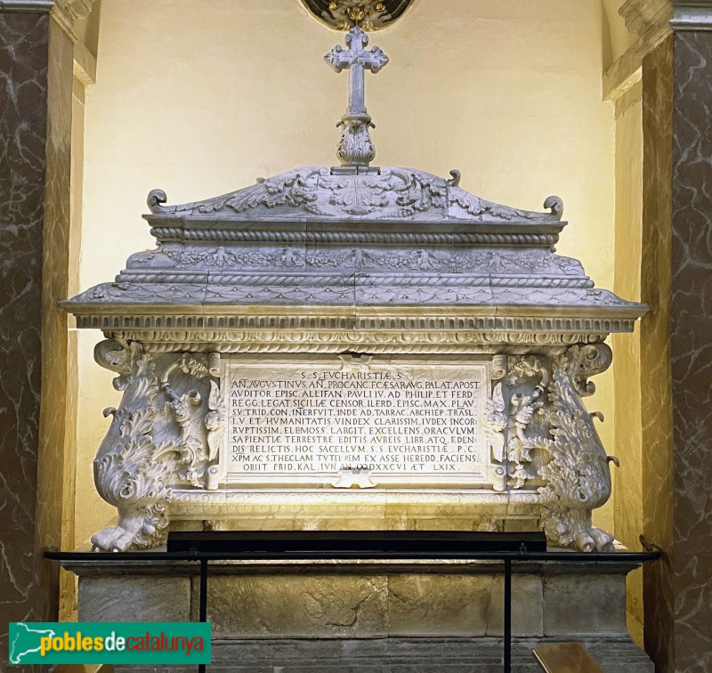 Tarragona - Catedral. Sepulcre de l'arquebisbe Agustí