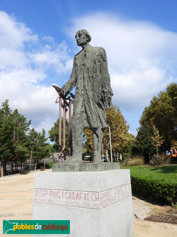 Mataró - Monument a Puig i Cadafalch