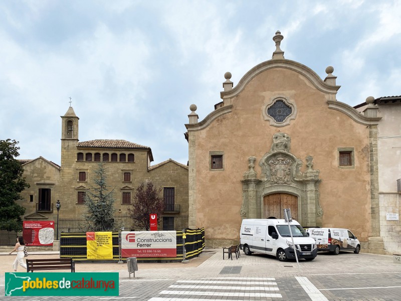 Vic - Hospital de la Santa Creu i església