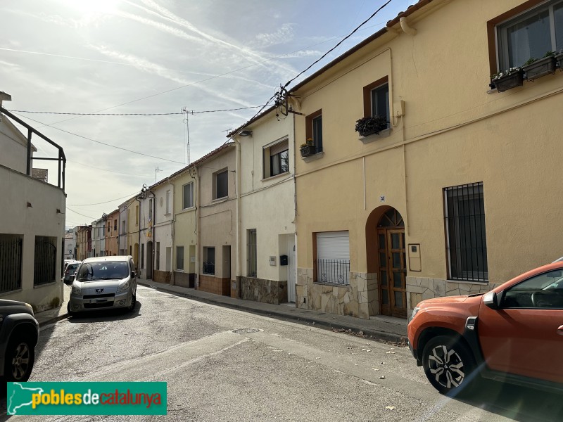 Parets del Vallès - Cases dels treballadors de la Linera. Carrer Antoni Feliu