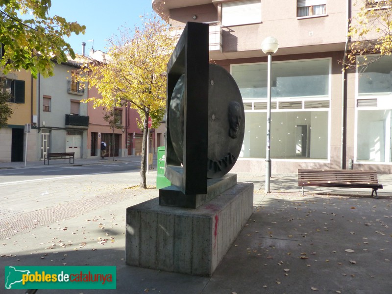 Vic - Monument a Lluís Companys