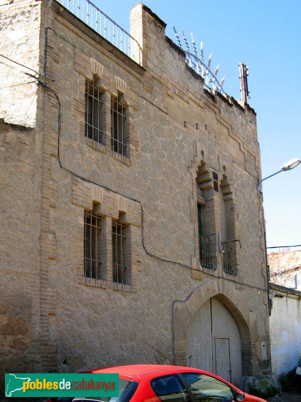 Igualada - Electra Igualadina, façana del carrer del Sol