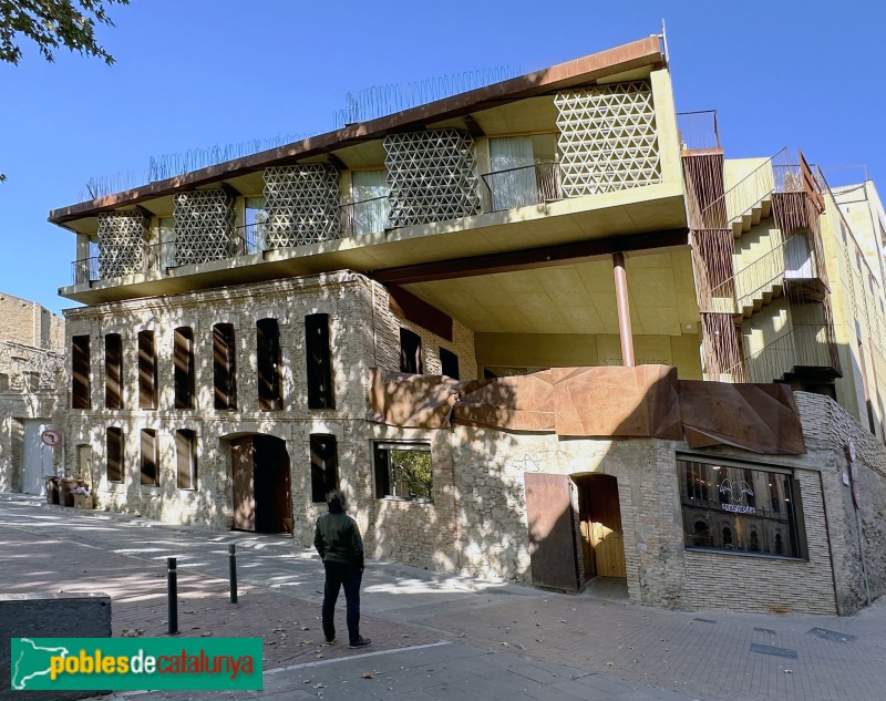 Igualada - Restaurant i hotel Somiatruites