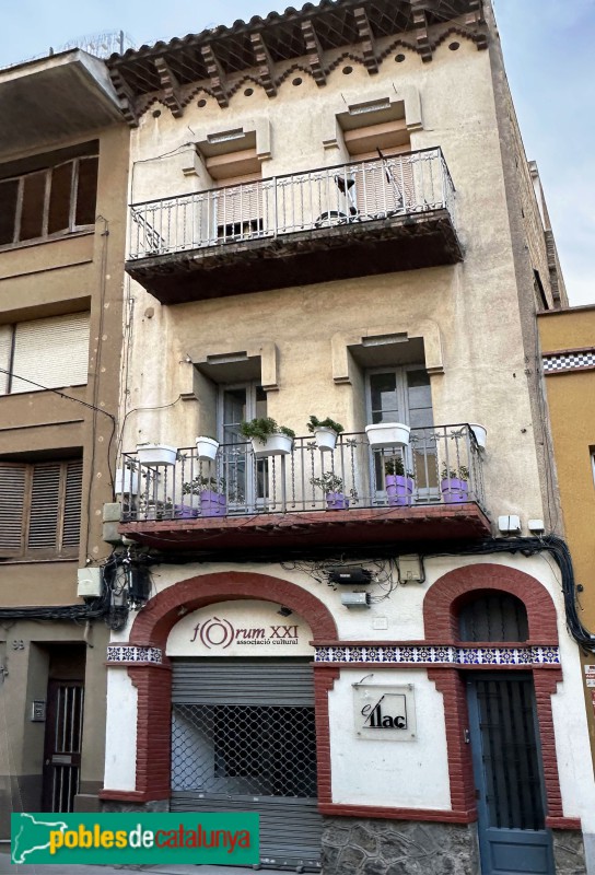 Molins de Rei - Casa al carrer Major, 101