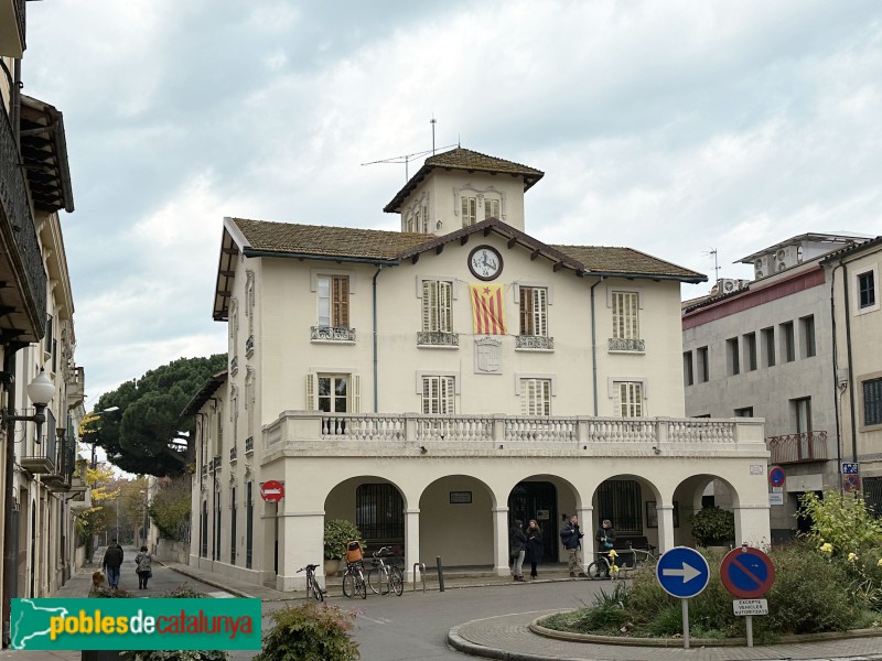 Cardedeu - Torre Lligé (Ajuntament)