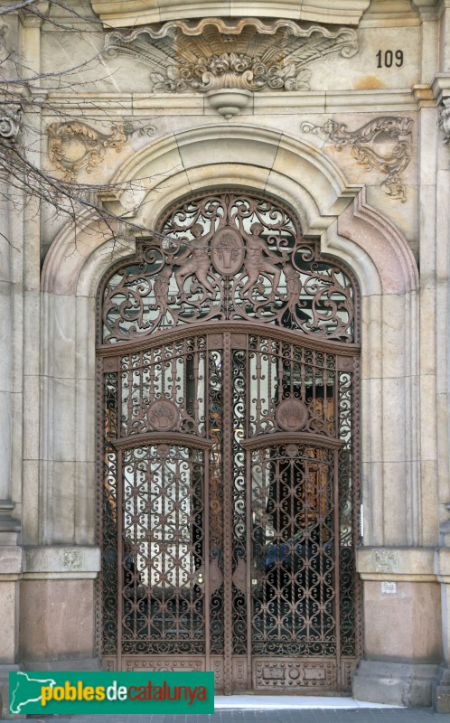 Barcelona - Balmes, 109 (Foto: Albert Esteves, 2023) Barcelona - Balmes, 109