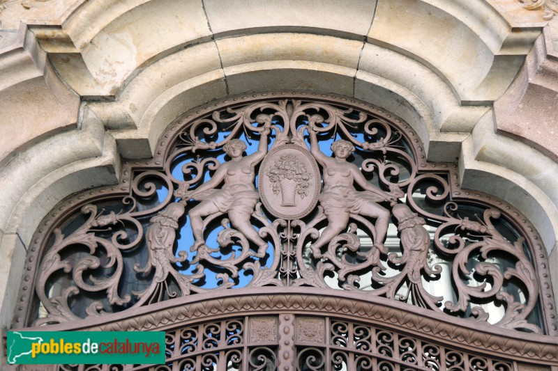 Barcelona - Balmes, 109 (Foto: Albert Esteves, 2023) Barcelona - Balmes, 109