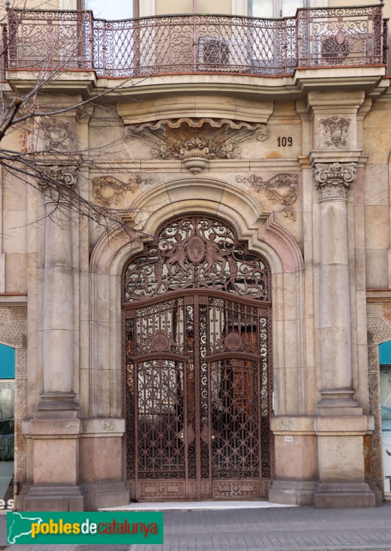 Barcelona - Balmes, 107-109 (Foto: Albert Esteves, 2023) Barcelona - Balmes, 107-109