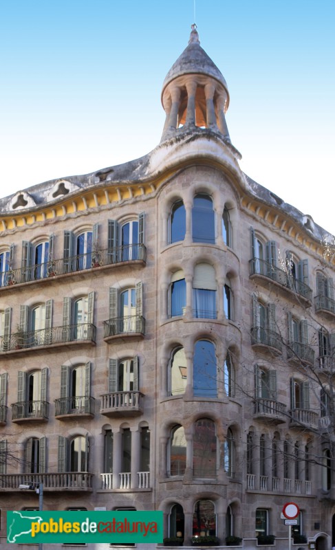 Barcelona - Diagonal, 423-425 (Casa Sayrach)