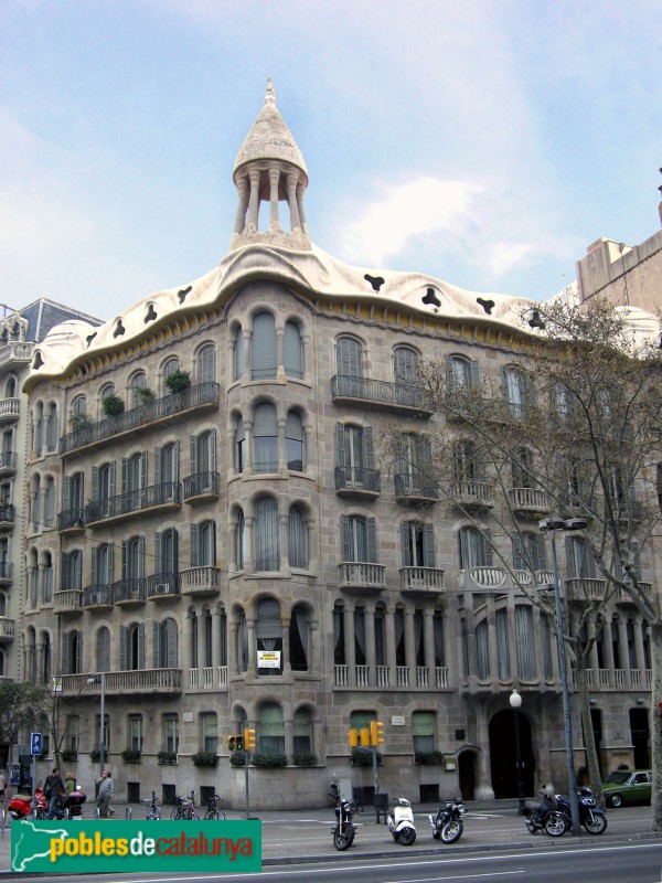 Barcelona - Diagonal, 423-425 (Casa Sayrach)