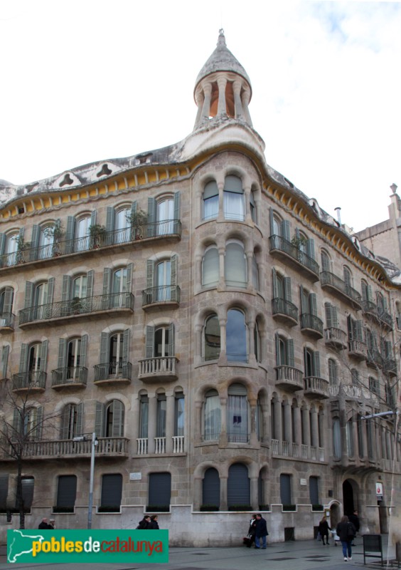 Barcelona - Diagonal, 423-425 (Casa Sayrach)