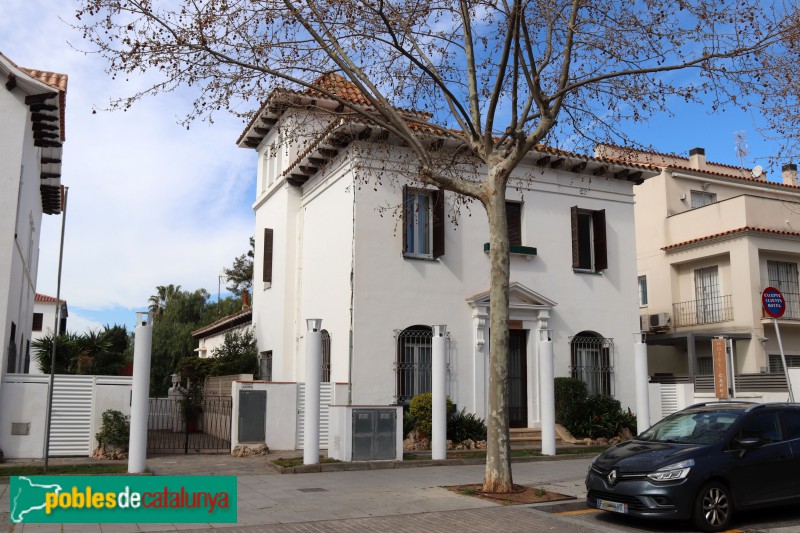 Sitges - Av. Sofia, 17. Casa Joan Ferratges