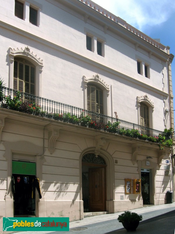 Sitges - Casa Maria Batlle de Robert (Foto: Albert Esteves, 2006) Sitges - Casa Maria Batlle de Robert