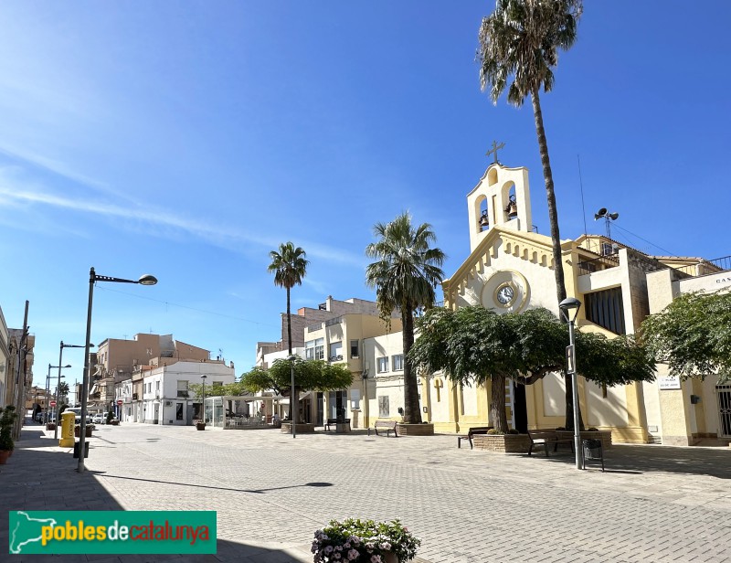 Sant Jaume d'Enveja. Carrer Major