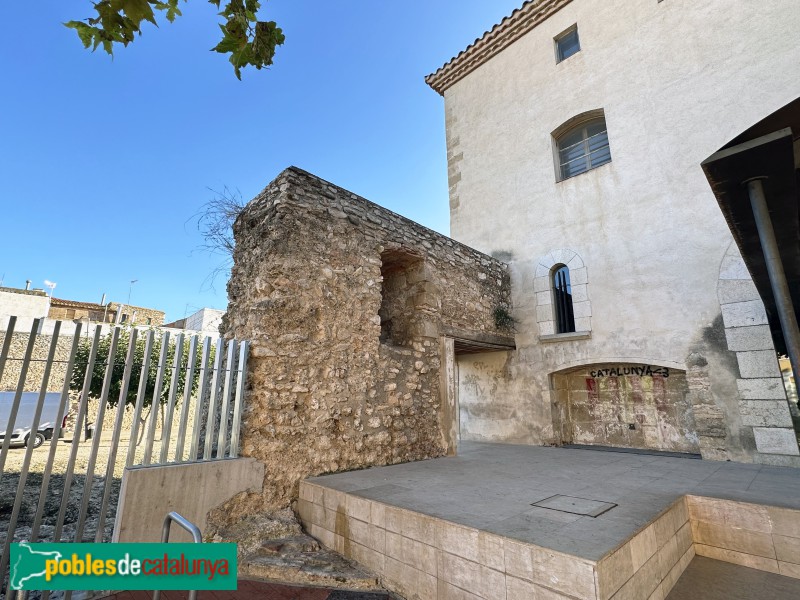 Amposta - Castell. Pany de la muralla sud