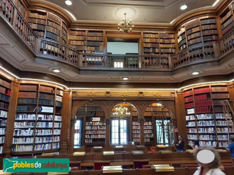 Barcelona - Palau Casades. Biblioteca