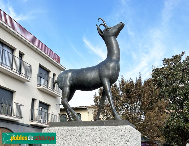 Llinars del Vallès - Escultura L'Isard