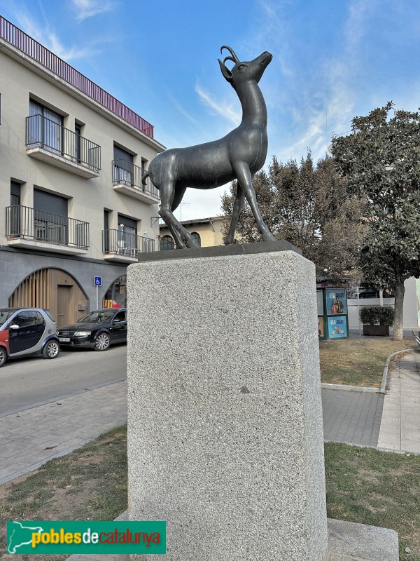 Llinars del Vallès - Escultura L'Isard