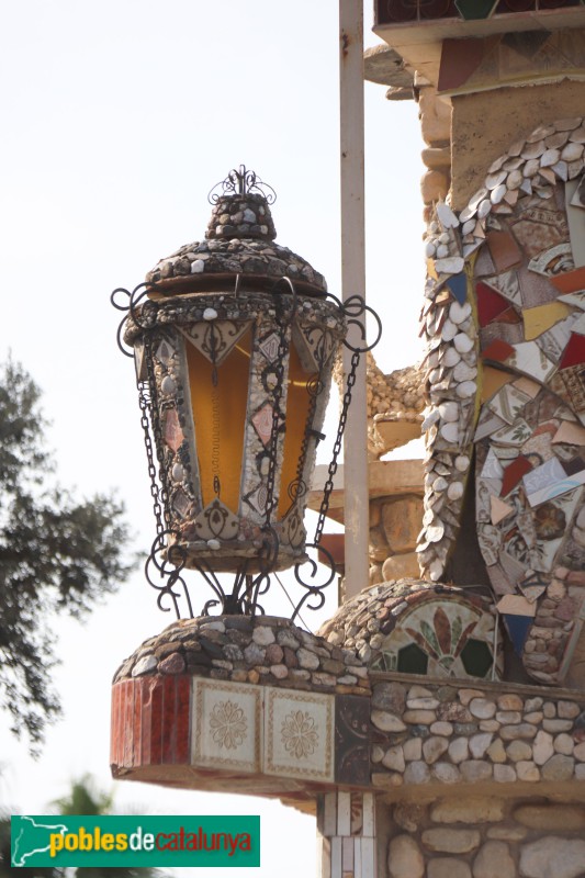 Santa Eulàlia de Ronçana - Casa al carrer Fonts del Llobregat