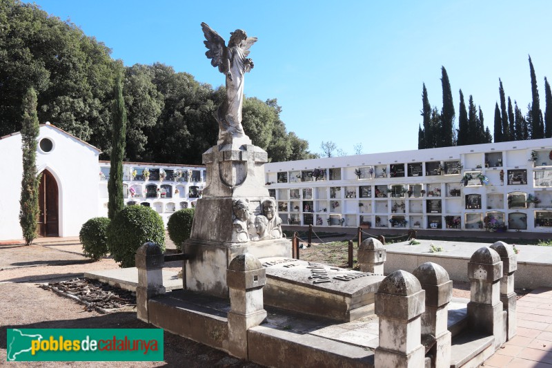 Sant Antoni de Vilamajor - Sepulcre Casas