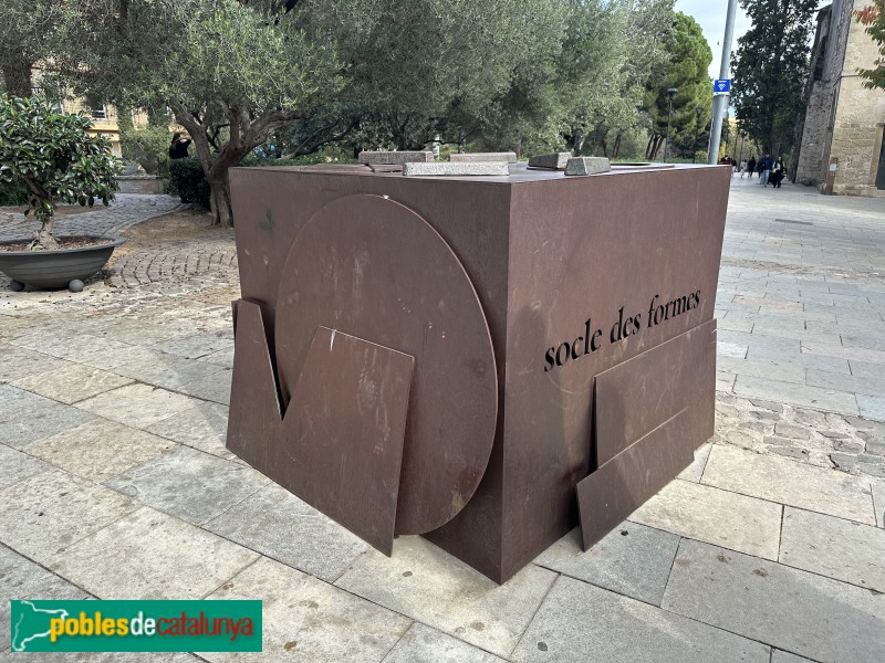 Sant Cugat del Vallès - Escultura <i>Socle des formes</i>