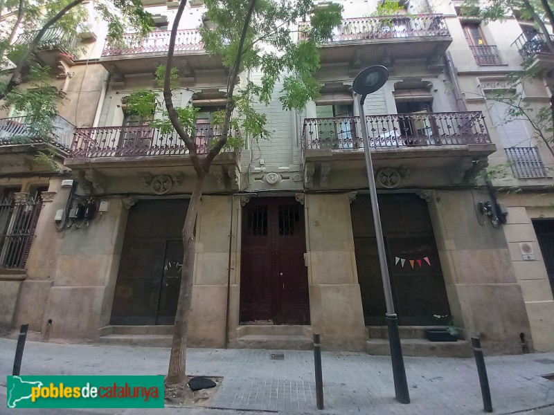 Barcelona - Casa Henriette Cros (Dalmau, 13)