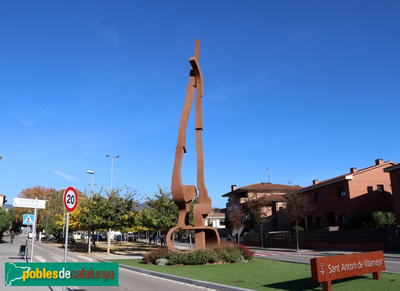 Sant Antoni de Vilamajor - Escultura <i>Flames</i>