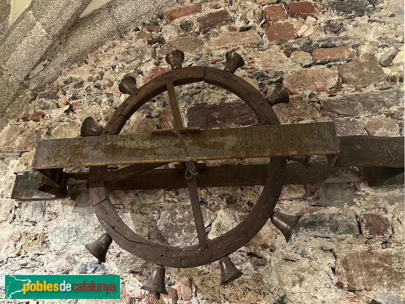 Església de Sant Pere de Vilamajor - Rogle de campanes, restaurat