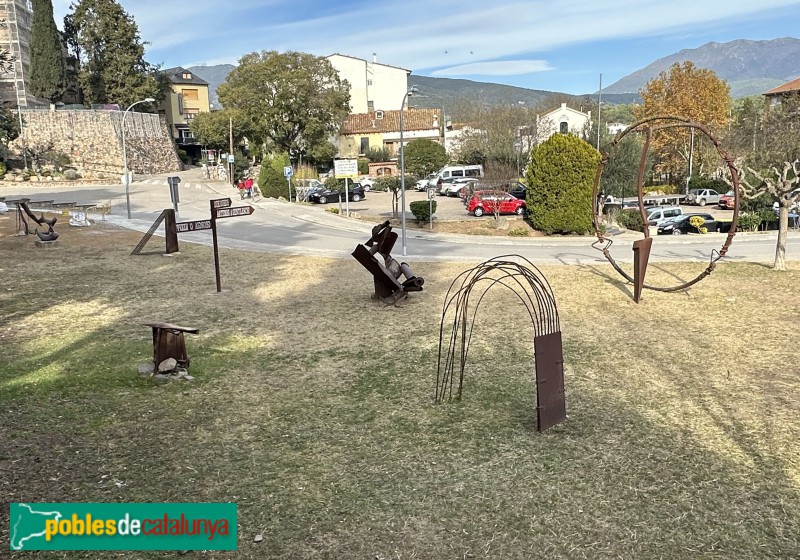 Sant Pere de Vilamajor - Centre d'Art de la Rectoria. Camp d'escultures