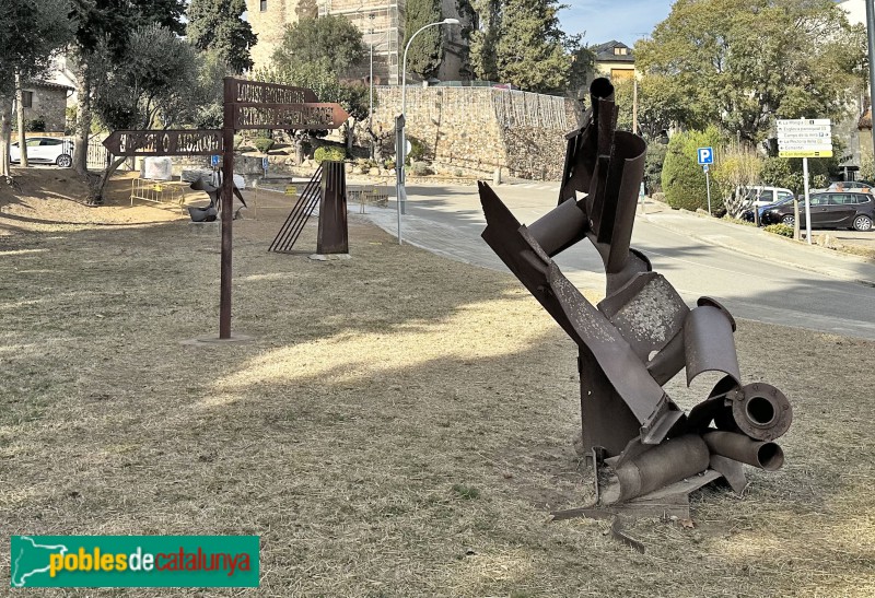 Sant Pere de Vilamajor - Centre d'Art de la Rectoria. Camp d'escultures